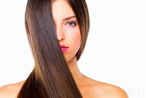 ¿Cabello listo en dos minutos? Champú seco en spray