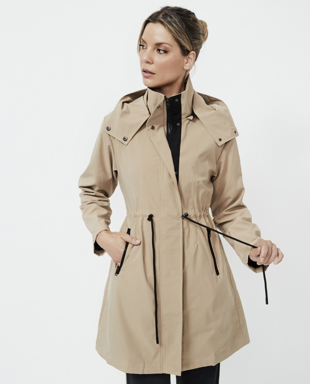 Chaqueta cortavientos camel