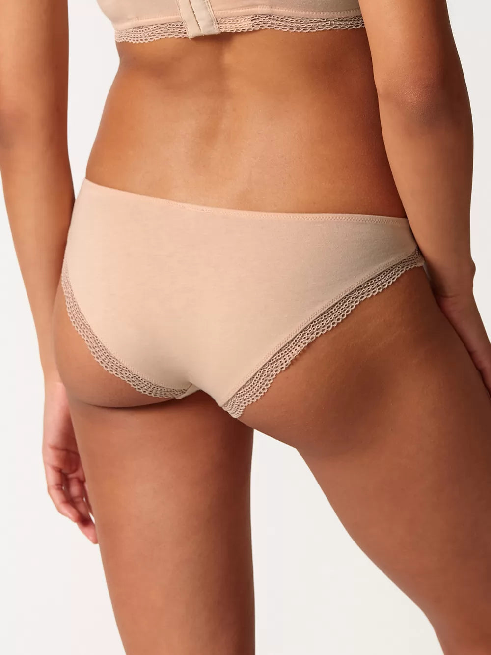 Pack de 2 braguitas de algodón premium con detalle de encaje – confort delicado y elegancia funcional - flanesyfresones