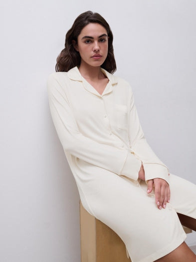 Camisón Daisy modal marfil look