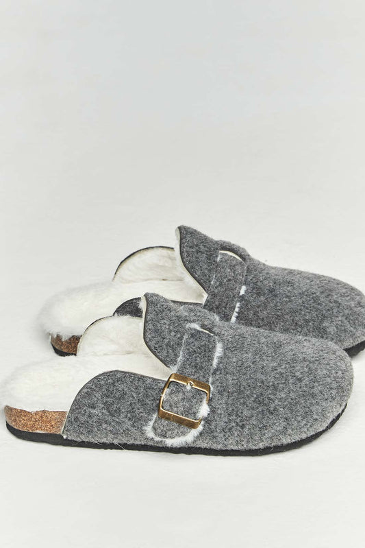 Zapatillas zueco gris