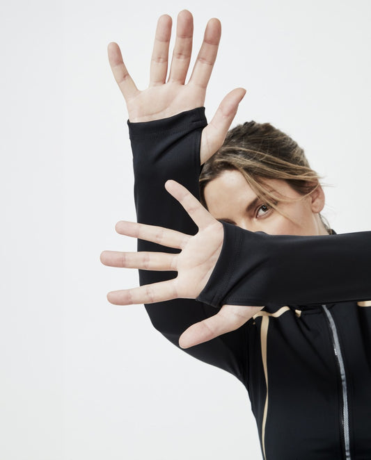 Chaqueta deportiva negra