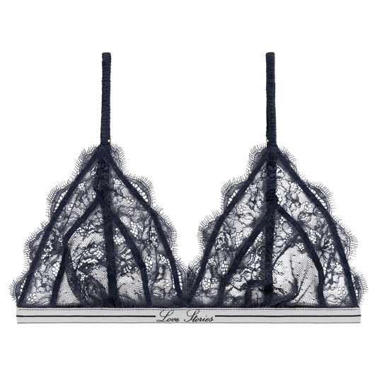 LOVE LACE
Delicado bralette triangular