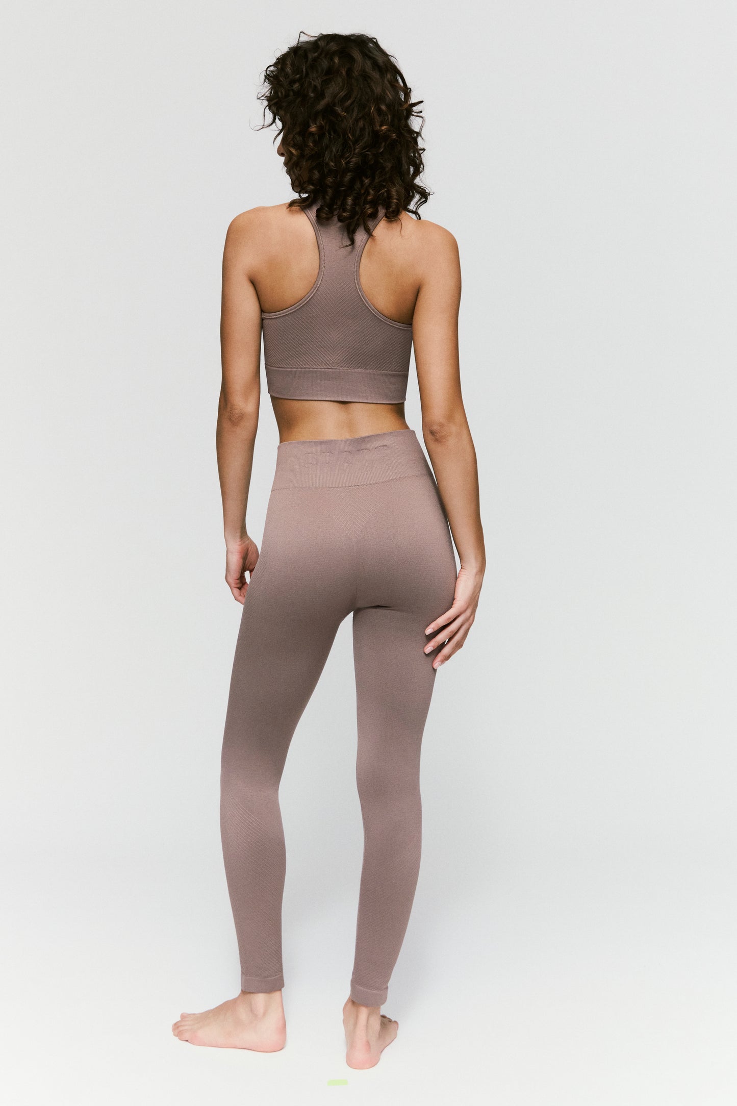 Top Perry Taupe