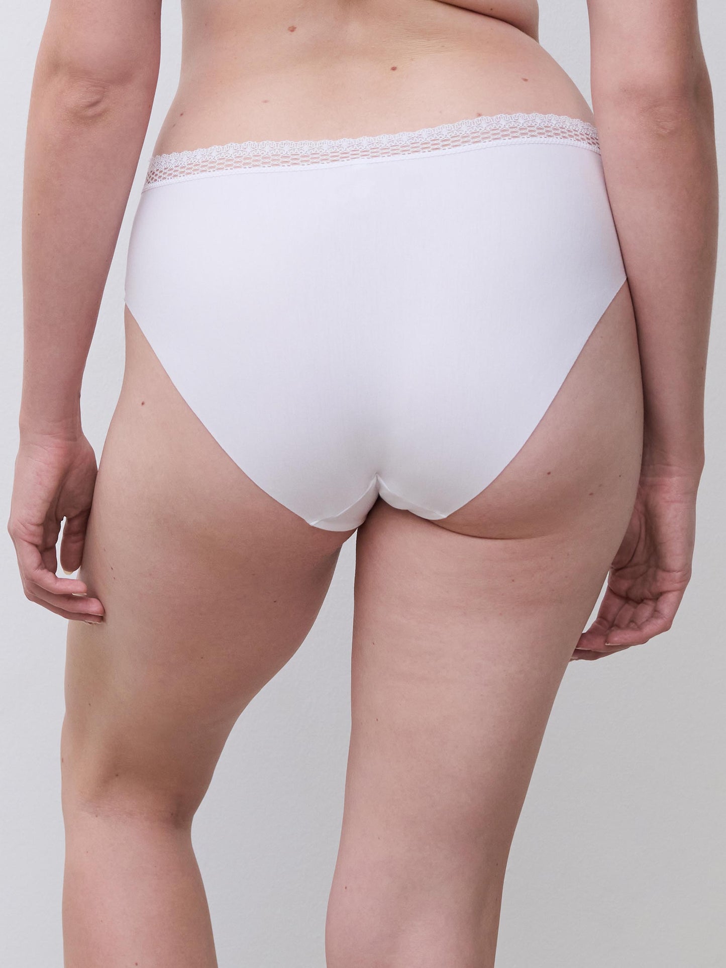 Braguita modal elegante y acogedora