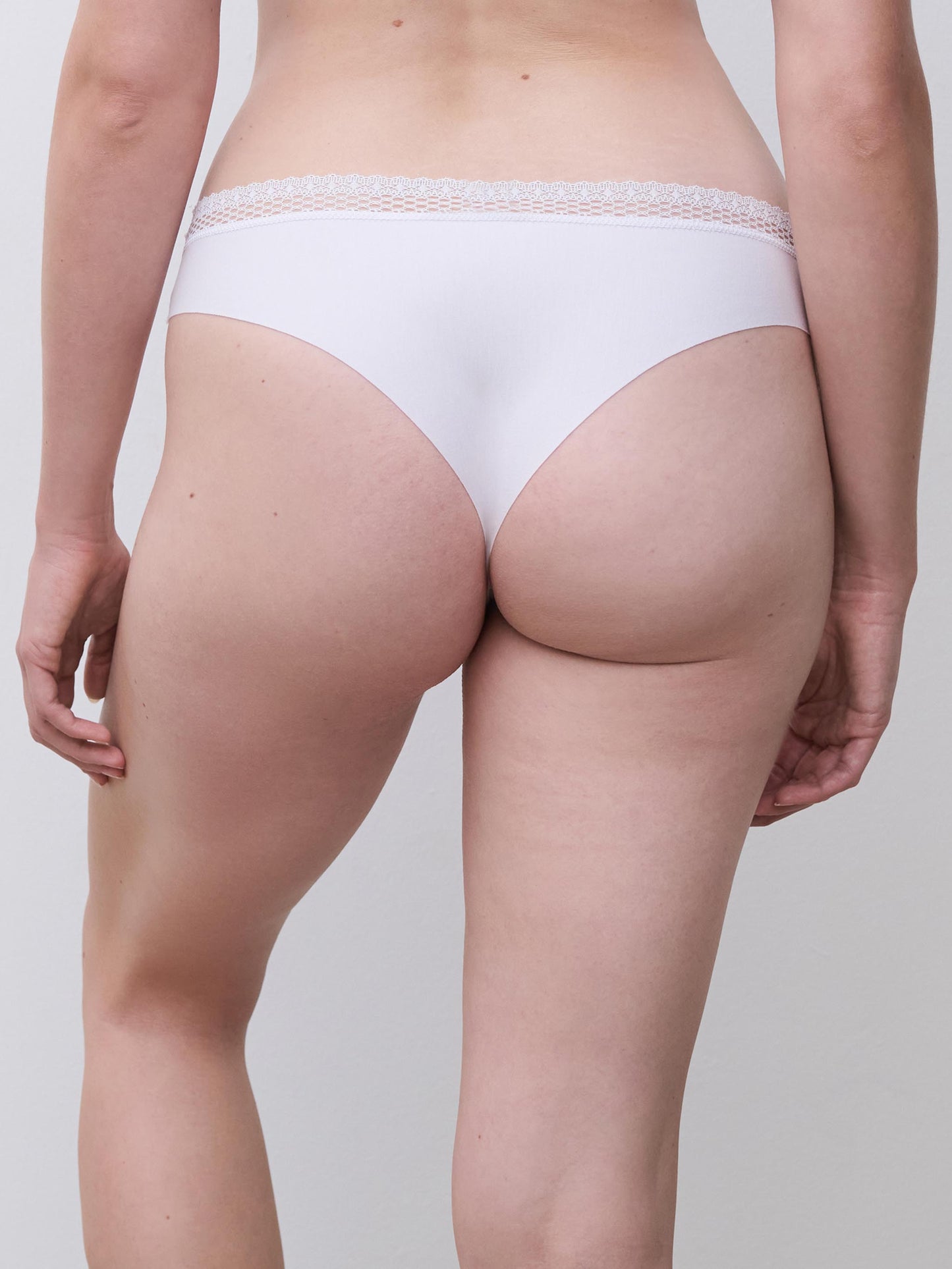 Tanga modal elegante y acogedora