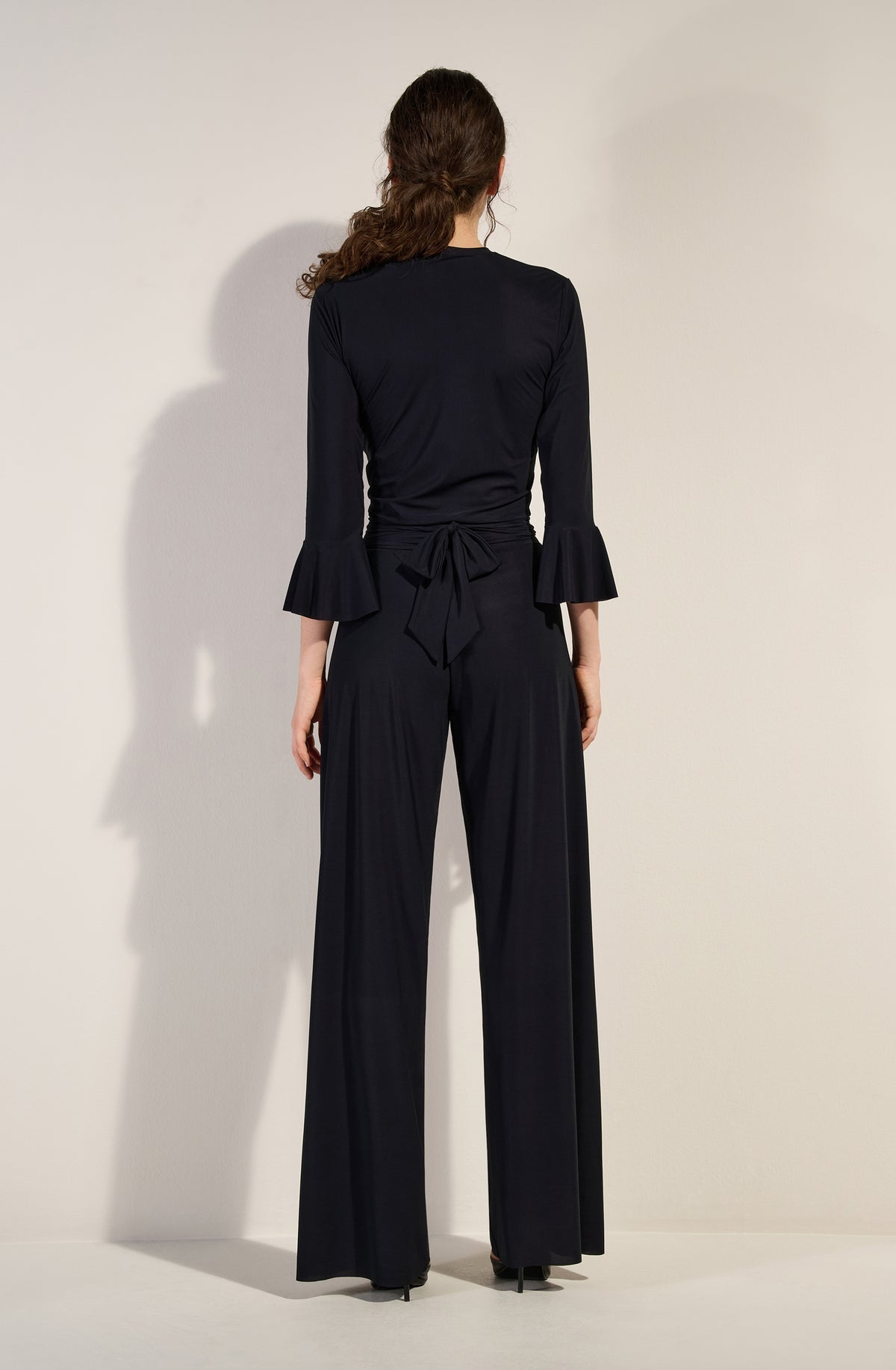 TIMA - Pantalón negro - flanesyfresones