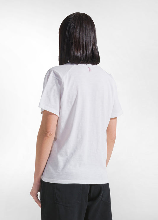 Camiseta blanca de cuello ancho - flanesyfresones