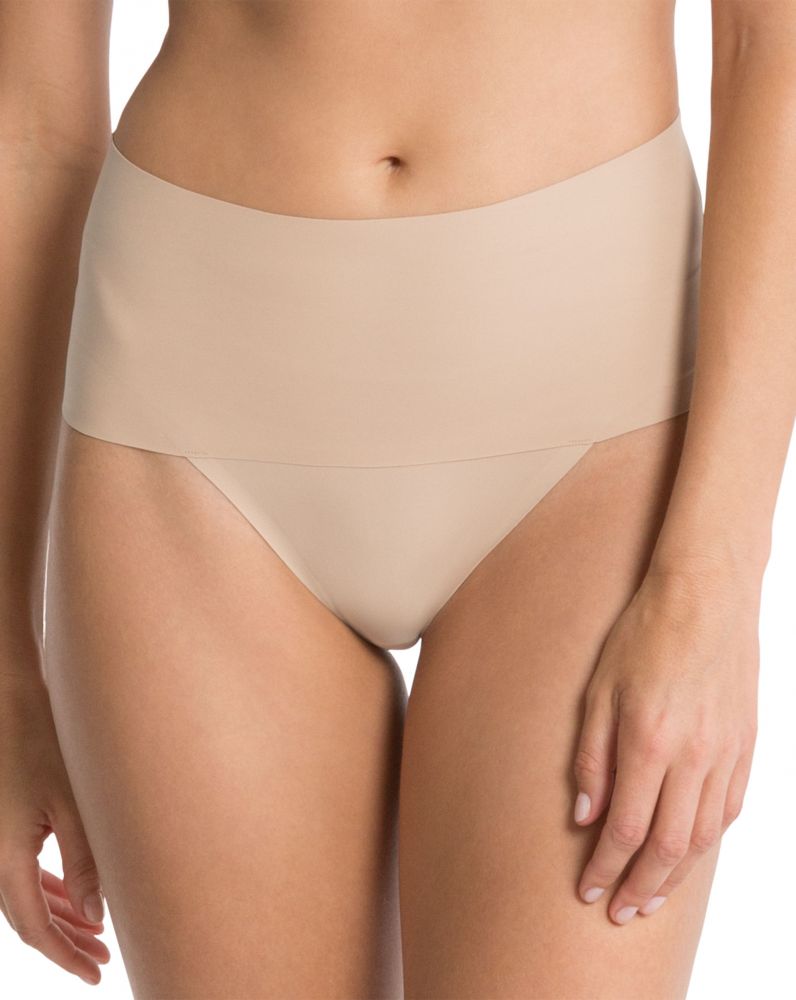SP0115 SPANX Tanga moldeador Sitges Flanes y Fresones