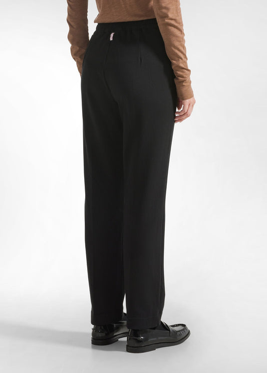 COSY STRAIGHT PANTS BLACK