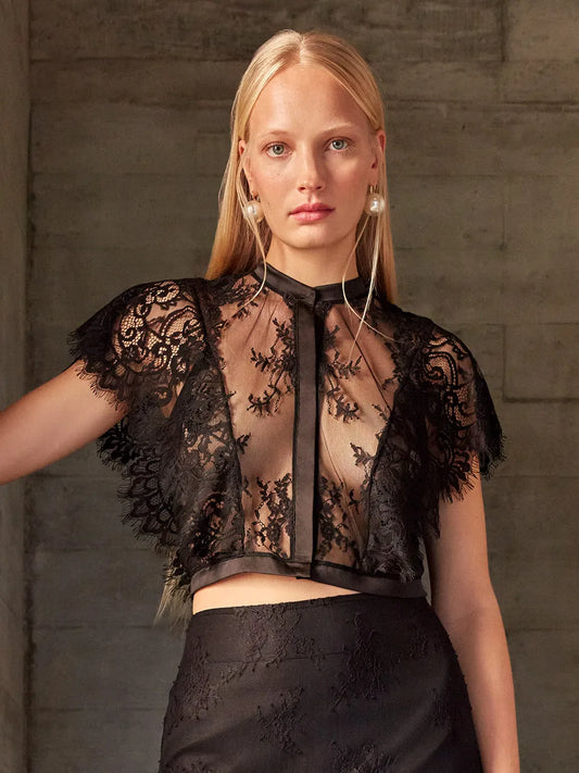 Camisa negra encaje