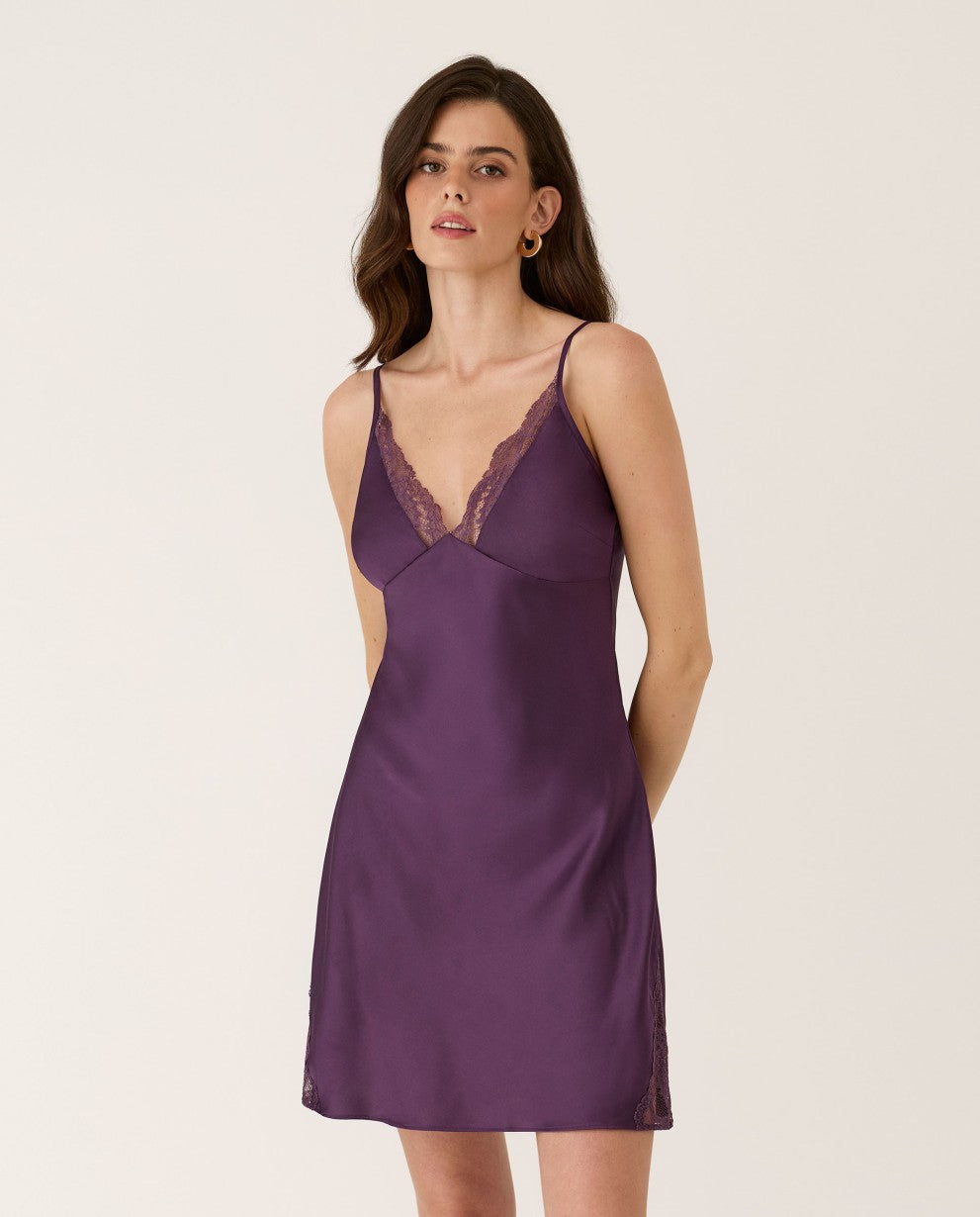 Camisón corto lencero