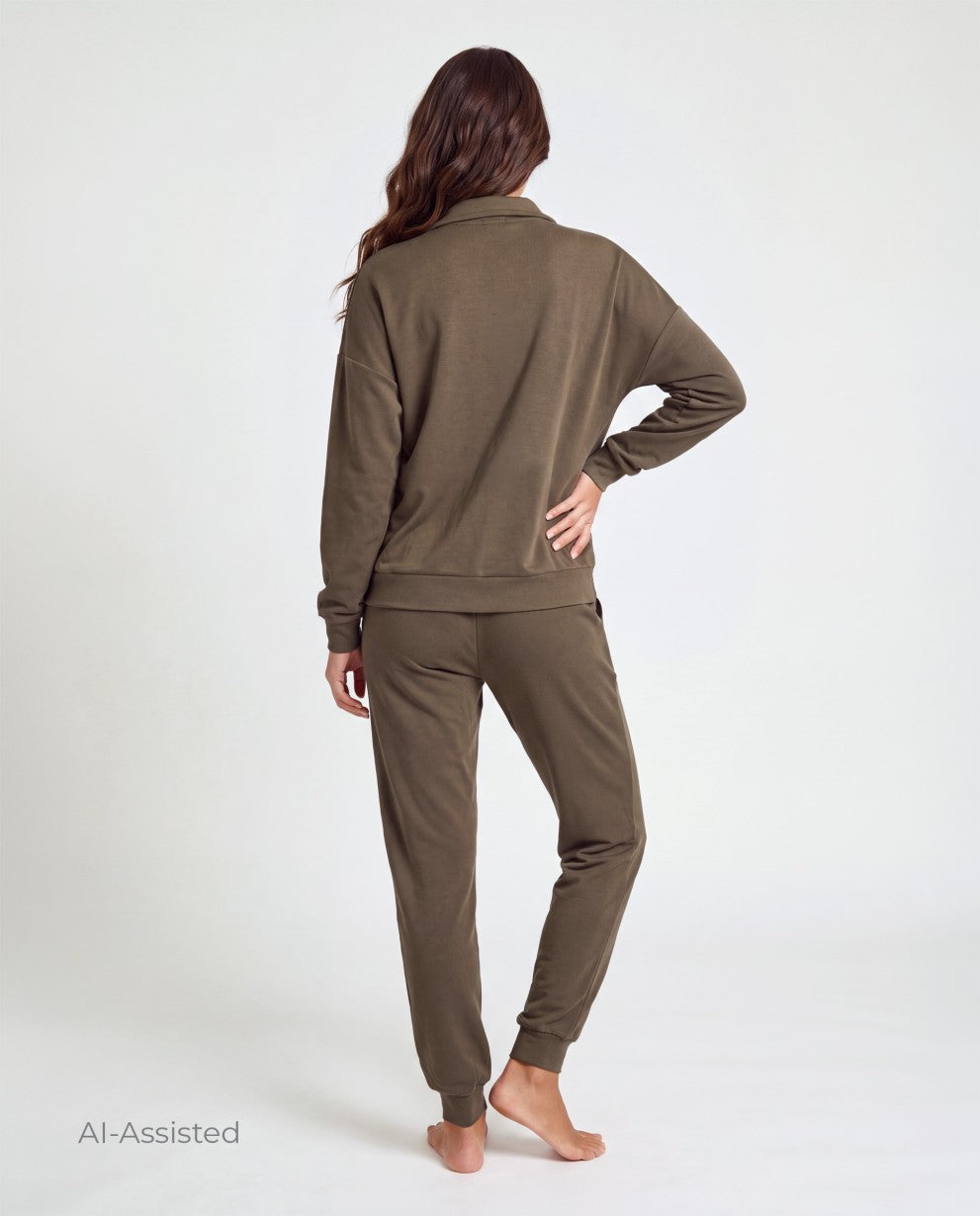 Chaqueta cremallera y pantalon gris