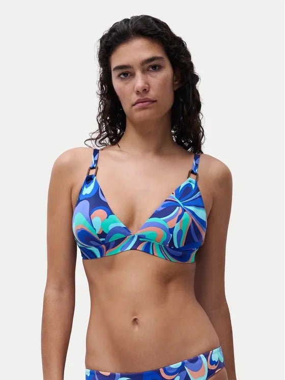 Top bikini triángulo con foam ligero Chantelle - flanesyfresones