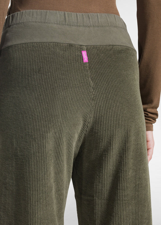 Pantalón caki