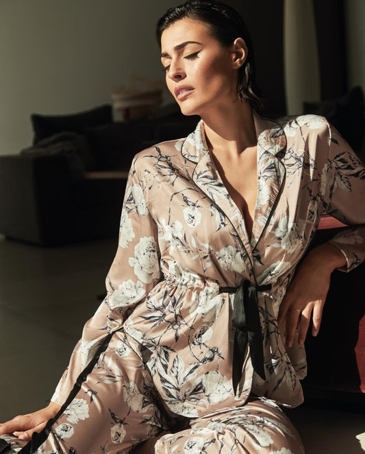 Pijama lencero beige