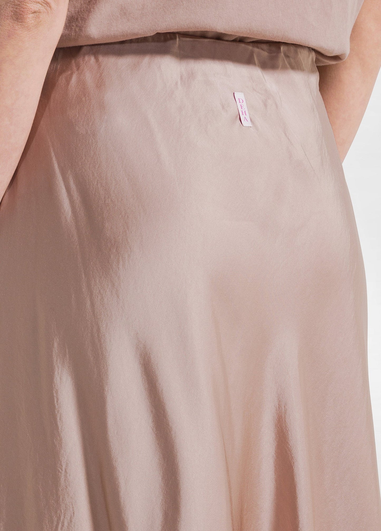 Falda satín marrón - flanesyfresones