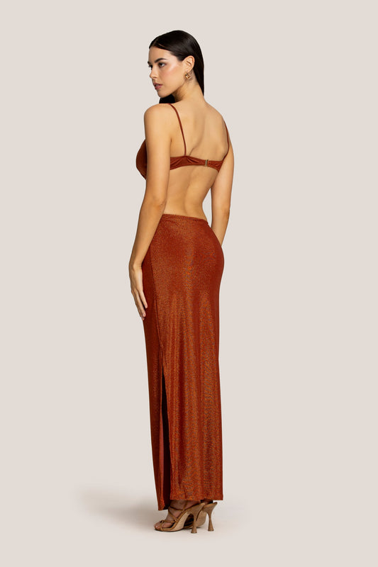 Vestido largo bronce