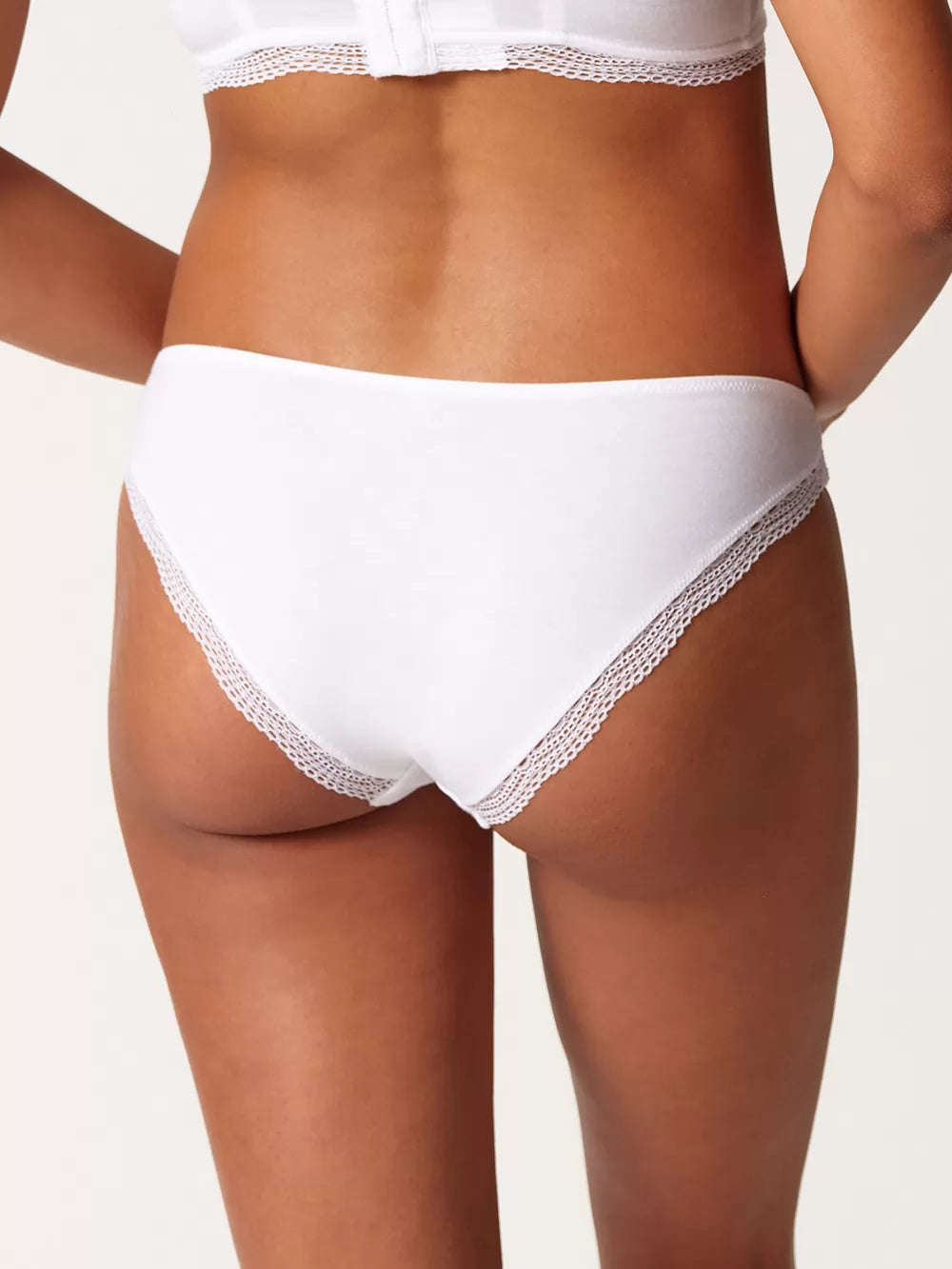 Pack de 2 braguitas de algodón premium  con detalle de encaje – confort delicado y elegancia funcional - flanesyfresones