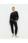 Sudadera  y pantalon negro