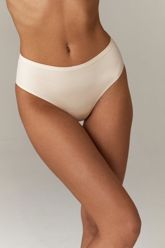 Tanga invisible Amberly Marfil – Sin Costuras y de Laterales Anchos
