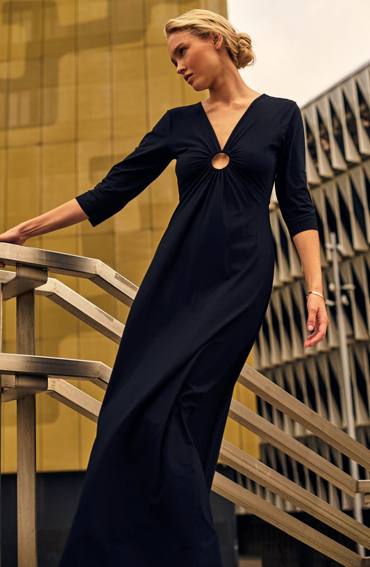 CARMENN -Vestido negro - flanesyfresones