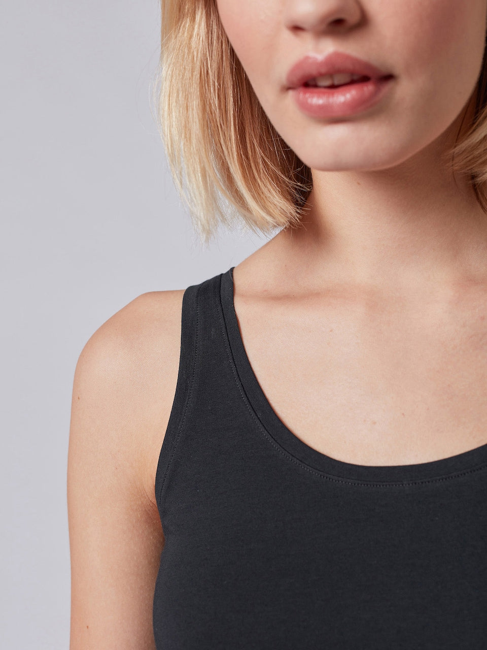 Camiseta tirantes interior de algodón premium - flanesyfresones