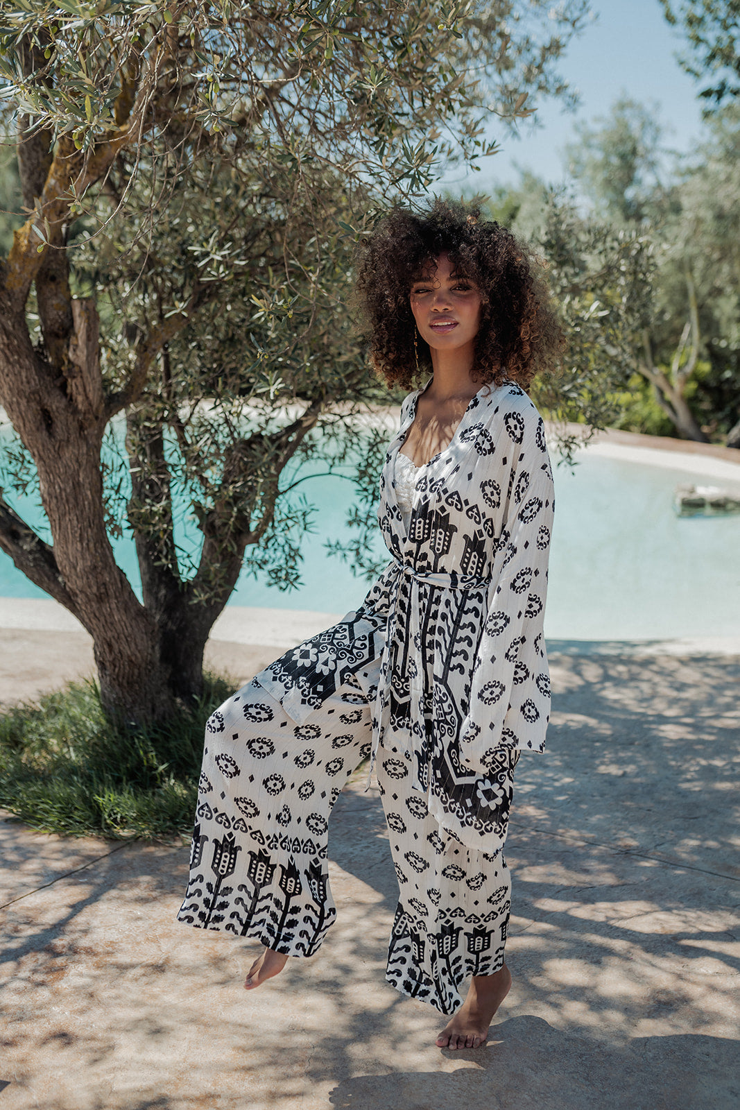 Borneo White Kimono