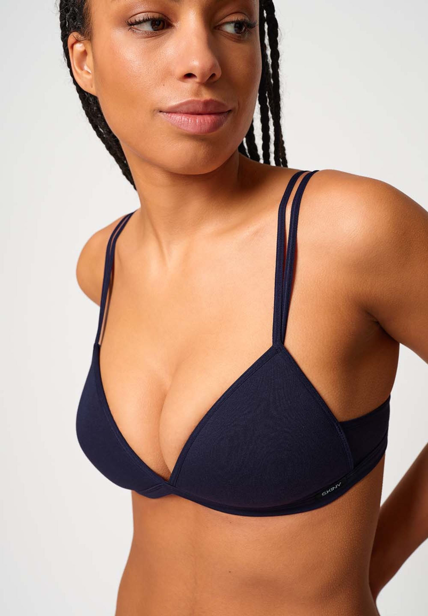 Sujetador sin aros preformado de algodón premium: sujeción natural, confort absoluto - flanesyfresones