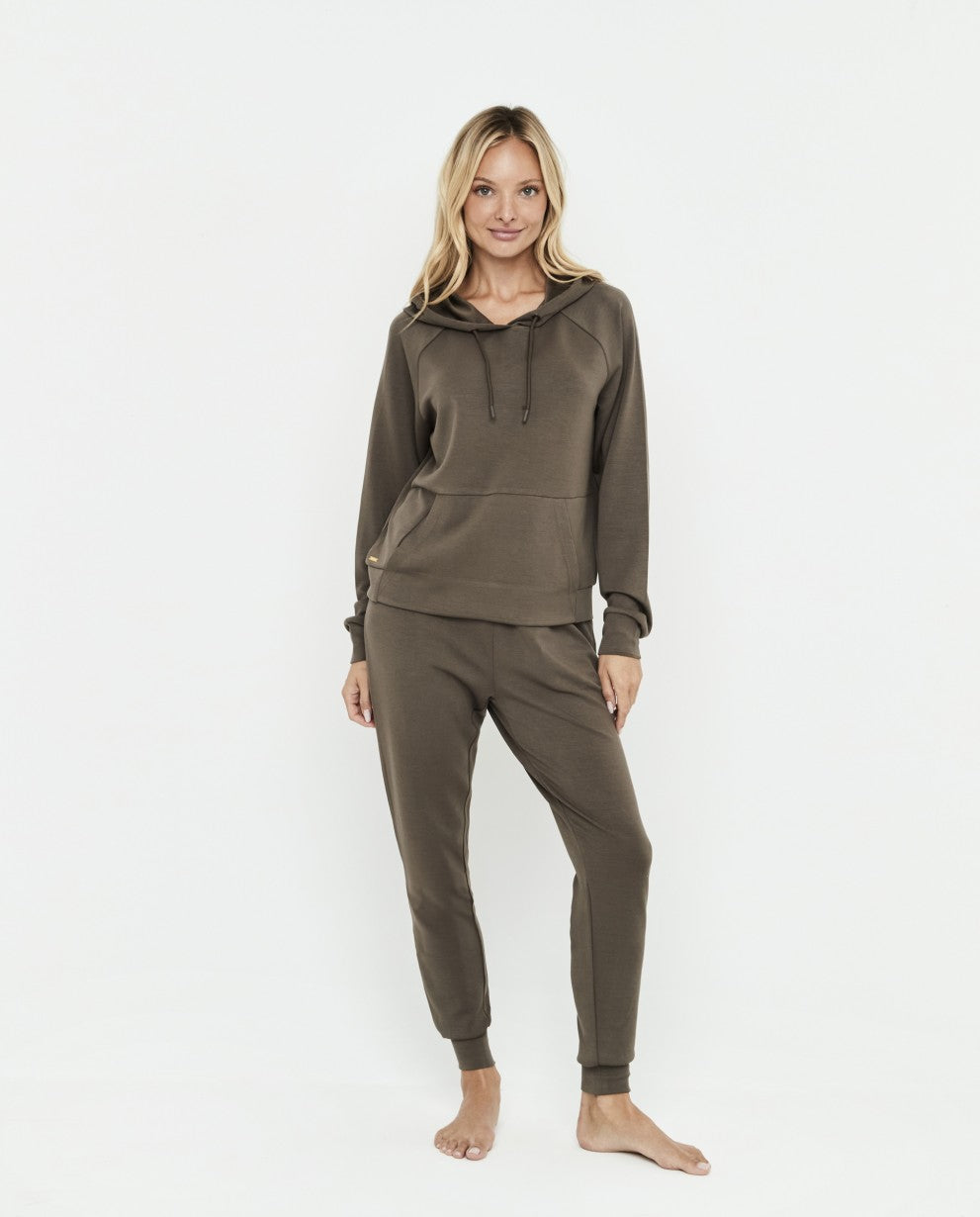 Sudadera  y pantalon gris